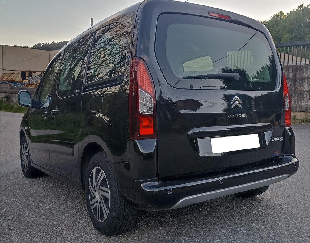 Foto 3 ALQUILER FURGONETAS