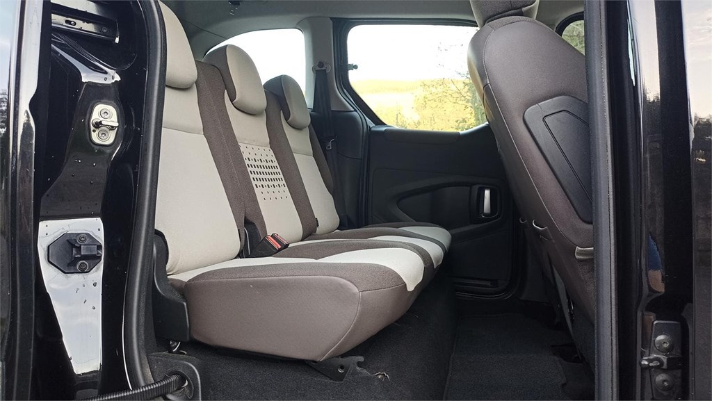 Foto 8 ALQUILER FURGONETAS