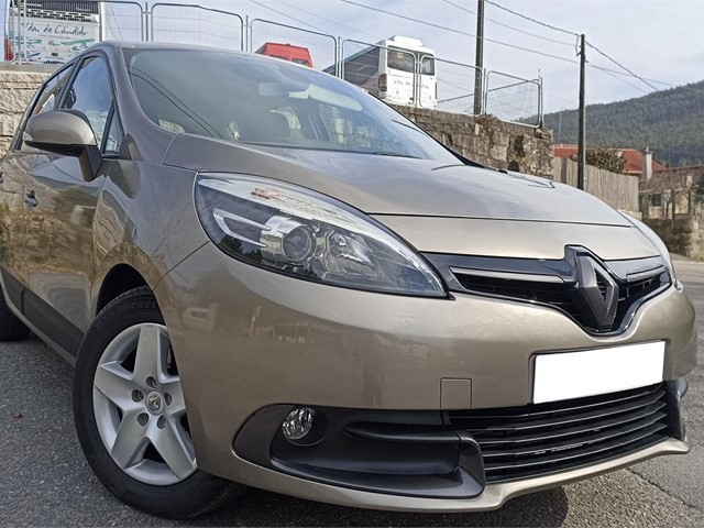 RENAULT SCENIC